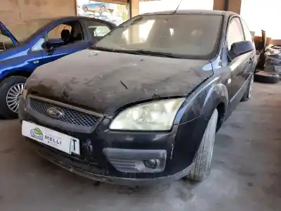 Veículo de Sucata ford focus berlina (cap) trend do ano 2001 alimentado hwda