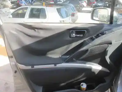 Vehículo de desguace toyota corolla verso (r1) 2.2 d-4d sport del año 2005 con motor 2adfhv