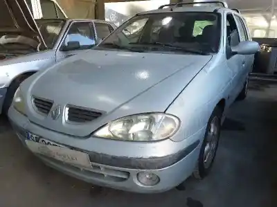 Scrapping Vehicle RENAULT MEGANE I FASE 2 GRANDTOUR (KA..) 1.6 16V Authentique of the year 2000 powered K4M700