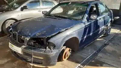 Veículo de Sucata bmw serie 3 berlina (e46) 320d do ano 2001 alimentado m47d20