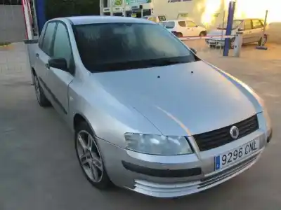 Здавання транспортного засобу fiat stilo (192_) 1.6 16v (192_xb1a) року 2003 потужний 182b600