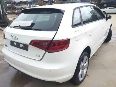 Veículo de Sucata audi a3 sportback (8va, 8vf) 1.6 tdi do ano 2001 alimentado clha