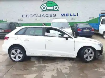 Veículo de Sucata audi a3 sportback (8va, 8vf) 1.6 tdi do ano 2001 alimentado clha
