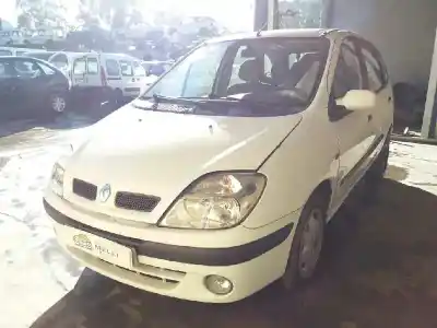 Scrapping Vehicle renault scenic (ja..) 1.4 16v authentique of the year 2003 powered k4j750