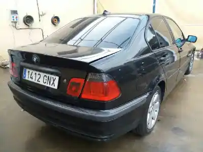 Veículo de Sucata bmw serie 3 berlina (e46) 320d do ano 2000 alimentado m47d20