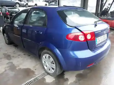Veículo de Sucata daewoo lacetti se do ano 2004 alimentado f14d3