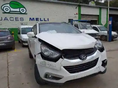 Veículo de Sucata hyundai ix35 comfort 2wd do ano 2001 alimentado d4fd