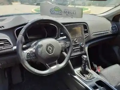 Veículo de Sucata renault megane iv berlina 5p tech road do ano 2001 alimentado h5f408