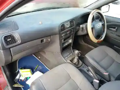 Veículo de Sucata volvo v40 familiar td do ano 2000 alimentado d4192t