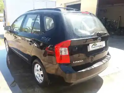 Veicolo di demolizione kia carens (un) active dell'anno 2007 alimentato d4ea