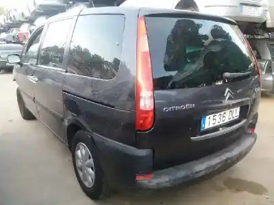 Vehicul casat citroen c8 2.0 16v sx al anului 2005 alimentat rht