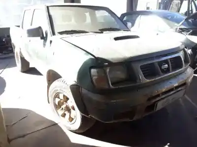 Scrapping Vehicle nissan pick-up (d22) td doble cabina navara 4x4 of the year 2001 powered td25ti