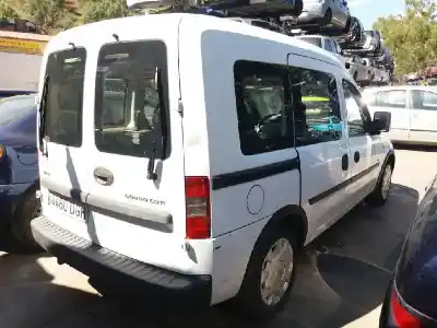 Scrapping Vehicle opel combo tour of the year 2005 powered 