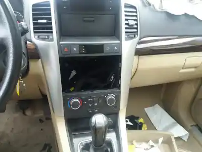 Sloopvoertuig chevrolet captiva 2.0 vcdi lt van het jaar 2001 aangedreven z20s