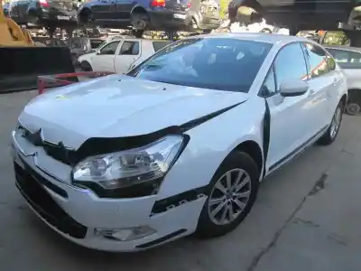 Scrapping Vehicle citroen c5 berlina millenium of the year 2010 powered d-9hz