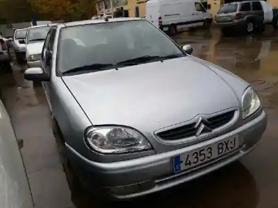 Veículo de Sucata citroen saxo 1.1 sx do ano 2002 alimentado hfx