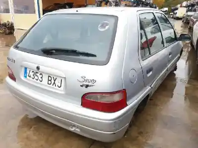 Veículo de Sucata citroen saxo 1.1 sx do ano 2002 alimentado hfx