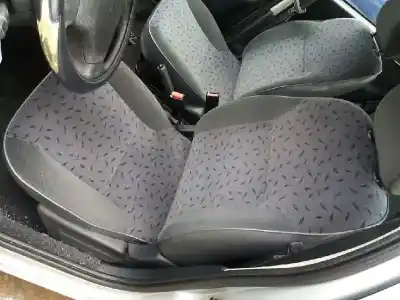 Veículo de Sucata citroen saxo 1.1 sx do ano 2002 alimentado hfx