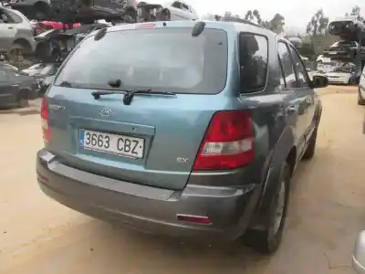 Veículo de Sucata kia sorento 2.5 crdi concept do ano 2002 alimentado 