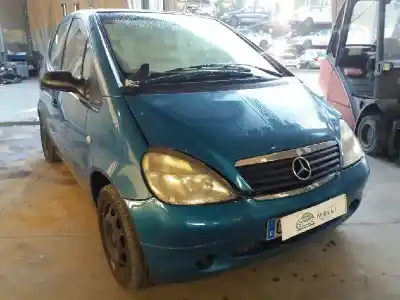 Veículo de Sucata mercedes                                           clase a (bm 168)                                                                                                                                                                                                                                           om668940                                                                                                                                                                                                                                                   do ano 2001 alimentado om668940