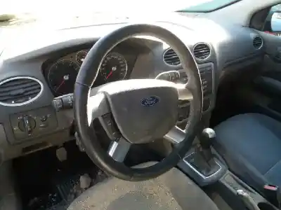 Veículo de Sucata ford focus berlina (cap) trend do ano 2005 alimentado g/hwda