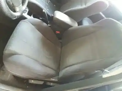 Scrapping Vehicle toyota corolla (e12) 2.0 d-4d linea luna berlina of the year 2002 powered 1cdftv