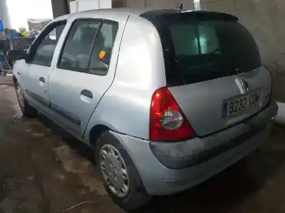 Утилизация автомобиля renault clio ii fase ii (b/cb0) base authentique 75 cv / 55 kw года 2001 питание d4f714