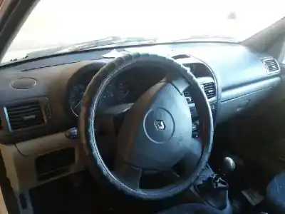 Scrapping Vehicle renault clio ii fase ii (b/cb0) community of the year 2002 powered k9k702