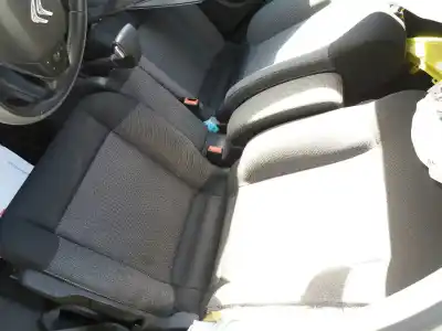 Здавання транспортного засобу citroen c4 cactus feel року 2014 потужний 9h06