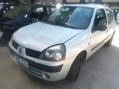 Здавання транспортного засобу renault clio ii fase ii (b/cb0) base authentique 75 cv / 55 kw року 2002 потужний g/d4f b7
