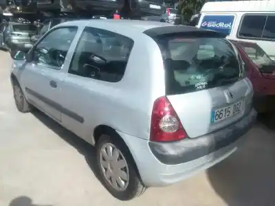 Здавання транспортного засобу renault clio ii fase ii (b/cb0) authentique року 2005 потужний d4f712