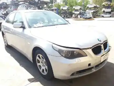 Veículo de Sucata bmw serie 5 berlina (e60) 525d do ano 2001 alimentado m57d25tu