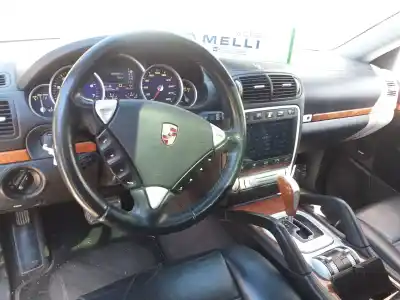 Здавання транспортного засобу porsche cayenne (9pa) turbo 4.5 року 2001 потужний m4850