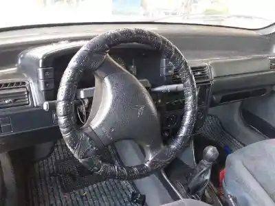 Véhicule à la ferraille citroen zx 1.9 d tentation de l'année 1997 alimenté djy