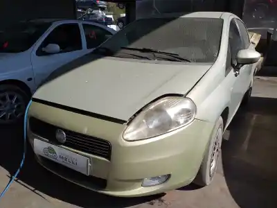 Véhicule à la ferraille FIAT GRANDE PUNTO (199_) 1.3 D MULTIJET de l'année 2007 alimenté 199A2000