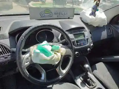 Veículo de Sucata hyundai ix35 comfort 2wd do ano 2001 alimentado d4fd