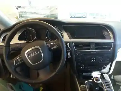 Veículo de Sucata audi a5 coupe (8t) 2.0 tfsi (132kw) do ano 2009 alimentado cdnb