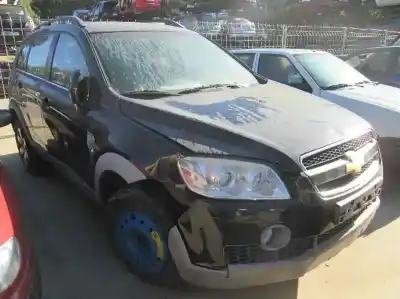 Veículo de Sucata chevrolet captiva 2.0 vcdi lt do ano 2001 alimentado z20s