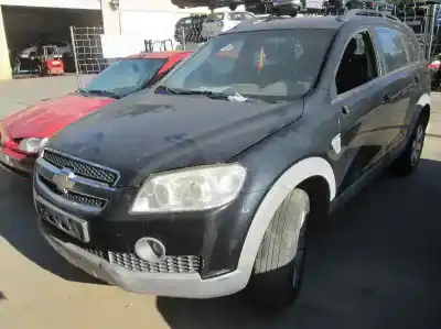 Veículo de Sucata chevrolet captiva 2.0 vcdi lt do ano 2001 alimentado z20s