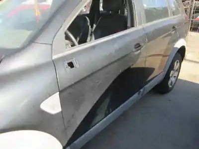 Veículo de Sucata chevrolet captiva 2.0 vcdi lt do ano 2001 alimentado z20s