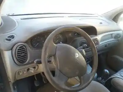 Здавання транспортного засобу renault scénic i monospace (ja0/1_, fa0_) 1.9 dti (ja1u) року 2002 потужний f9q744