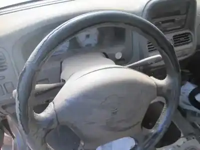 Здавання транспортного засобу nissan pick-up (d22) 2.5 16v turbodiesel cat року 2001 потужний  Здавання транспортного засобу nissan pick-up (d22) 2.5 16v turbodiesel cat року 2001 потужний