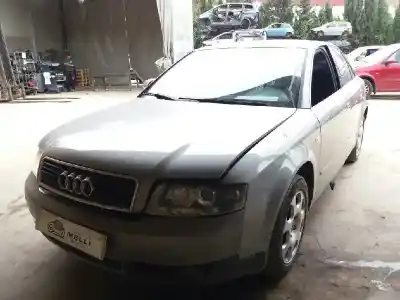 Veicolo di demolizione AUDI                                               A4 B6 (8E2)                                                                                                                                                                                                                                                1.9 TDI                                                                                                                                                                                                                                                    dell'anno 2004 alimentato AVF