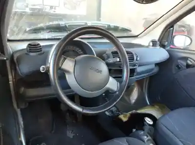 Scrapping Vehicle smart cabrio pure of the year 2001 powered g13