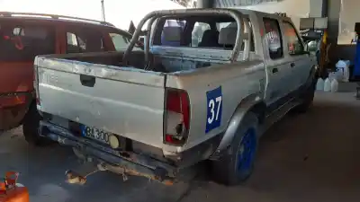 Scrapping Vehicle nissan pick-up (d22) td doble cabina navara 4x4 of the year 1998 powered td25ti