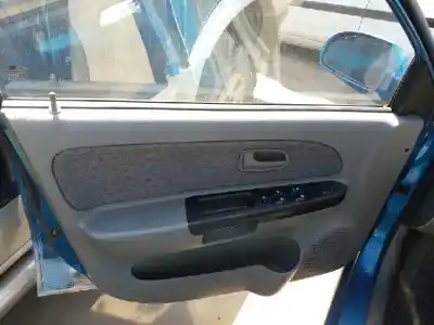 Veículo de Sucata kia rio rs berlina do ano 2005 alimentado a3d