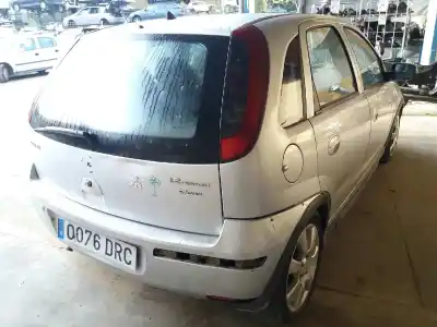 Veículo de Sucata opel corsa c silverline do ano 2005 alimentado z12xep