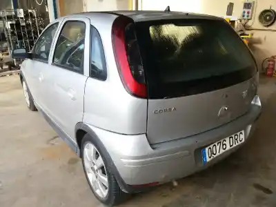 Veículo de Sucata opel corsa c silverline do ano 2005 alimentado z12xep