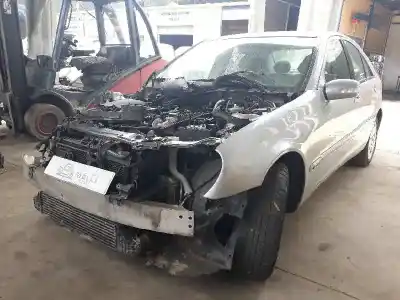 Утилизация автомобиля MERCEDES-BENZ CLASE C (W203) C 220 CDI (203.006) года 2000 питание 611962