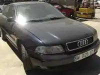 Veicolo di demolizione audi a4 berlina (b5) 2.4 v6 30v dell'anno 1998 alimentato 